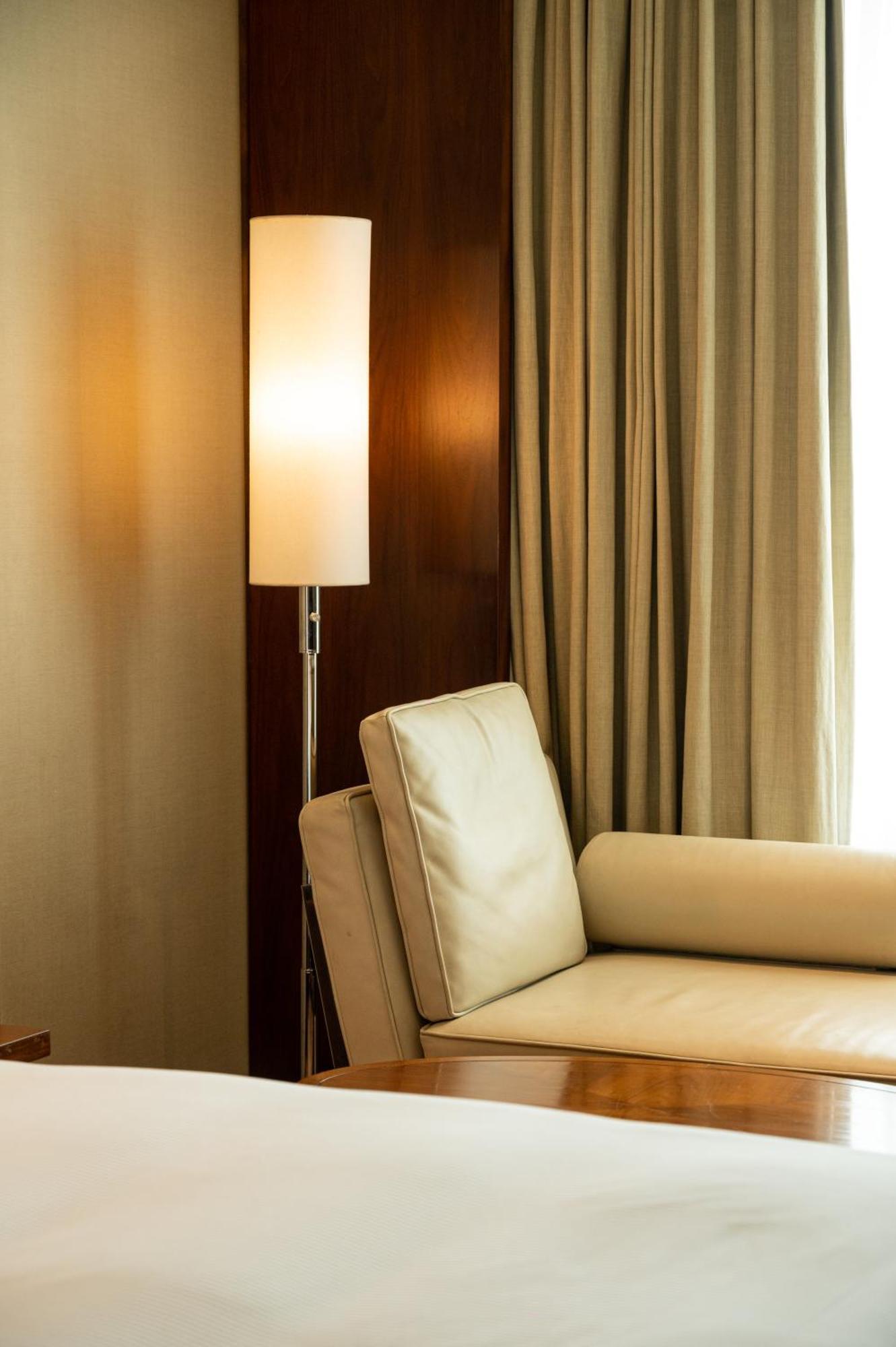 ดับเบิลทรี บาย ฮิลตัน ปูเน่- ชินชวาท Hotel Pimpri-Chinchwad ภายนอก รูปภาพ