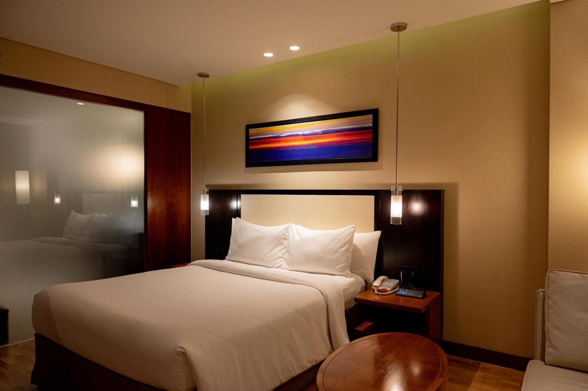 ดับเบิลทรี บาย ฮิลตัน ปูเน่- ชินชวาท Hotel Pimpri-Chinchwad ภายนอก รูปภาพ