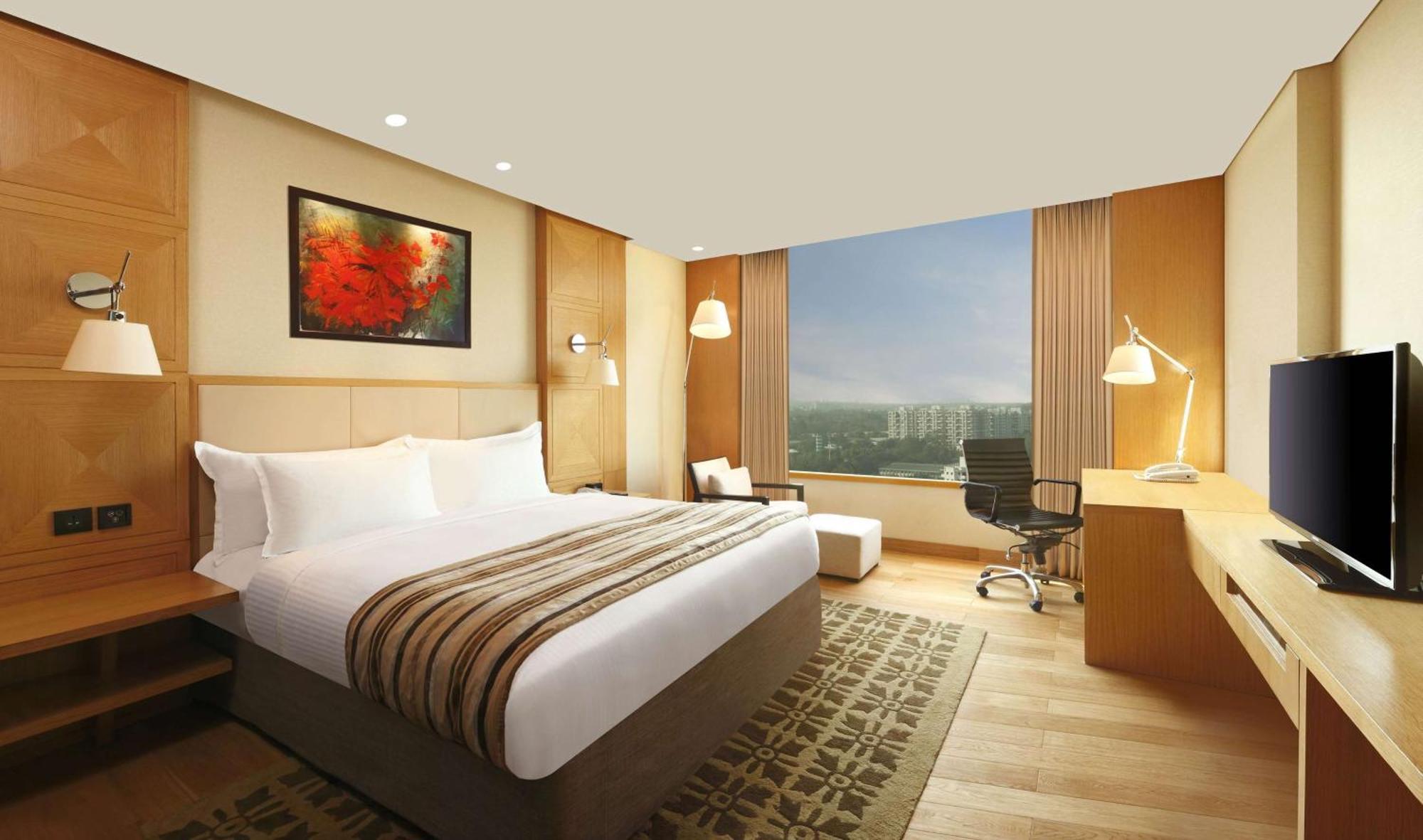 ดับเบิลทรี บาย ฮิลตัน ปูเน่- ชินชวาท Hotel Pimpri-Chinchwad ภายนอก รูปภาพ