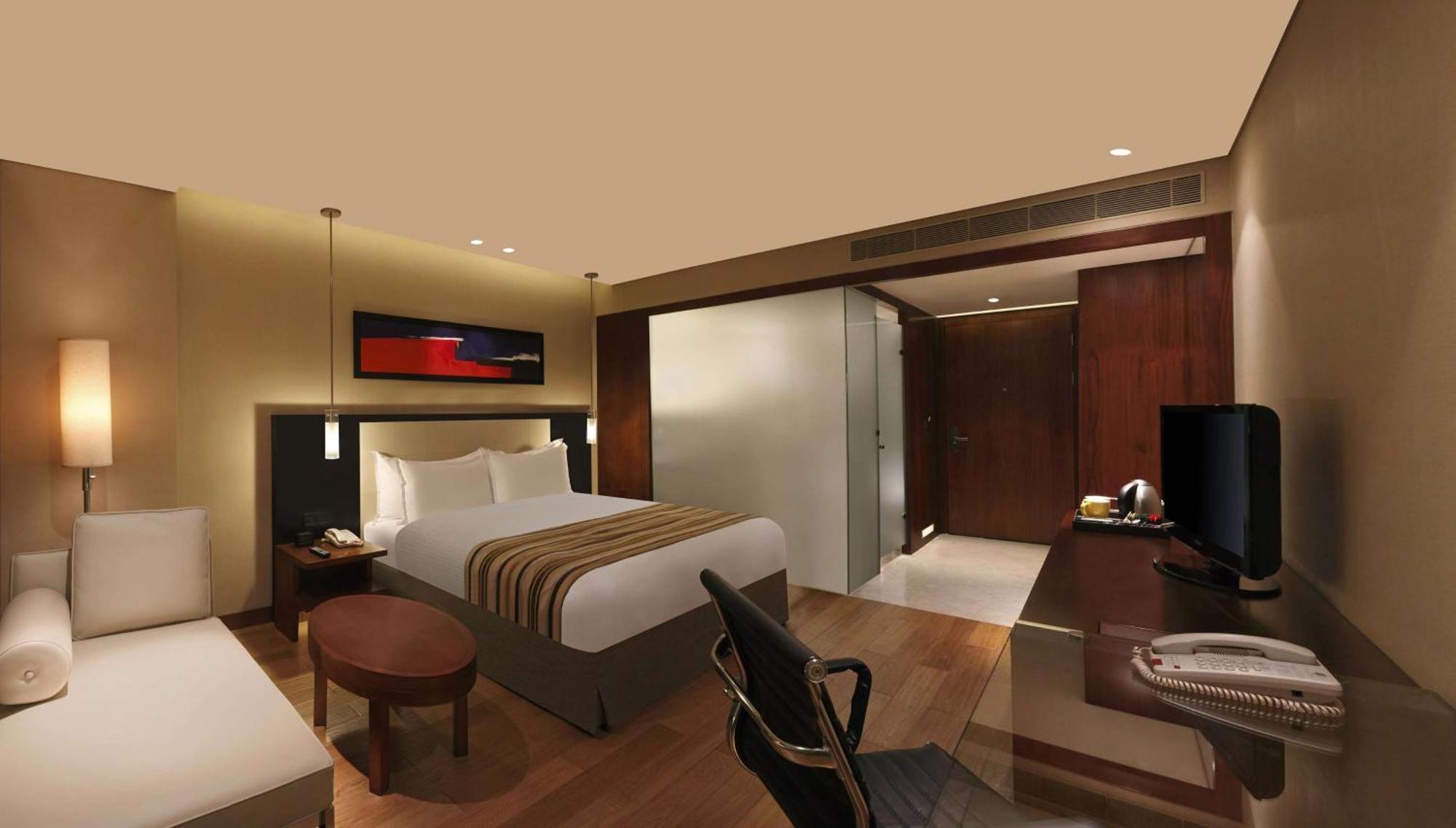 ดับเบิลทรี บาย ฮิลตัน ปูเน่- ชินชวาท Hotel Pimpri-Chinchwad ภายนอก รูปภาพ